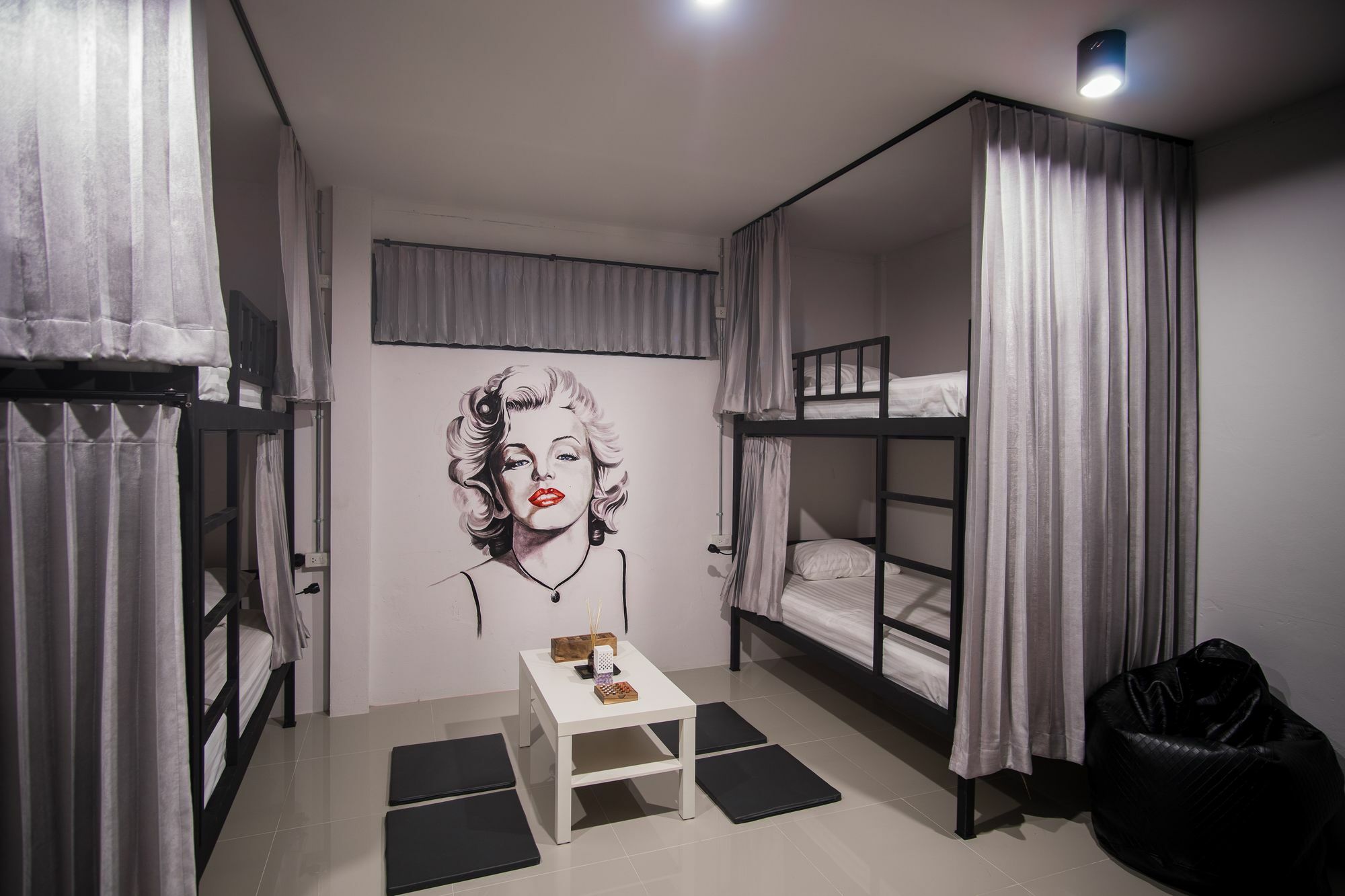 Zen Hostel Chiangmai Chiang Mai Exterior foto
